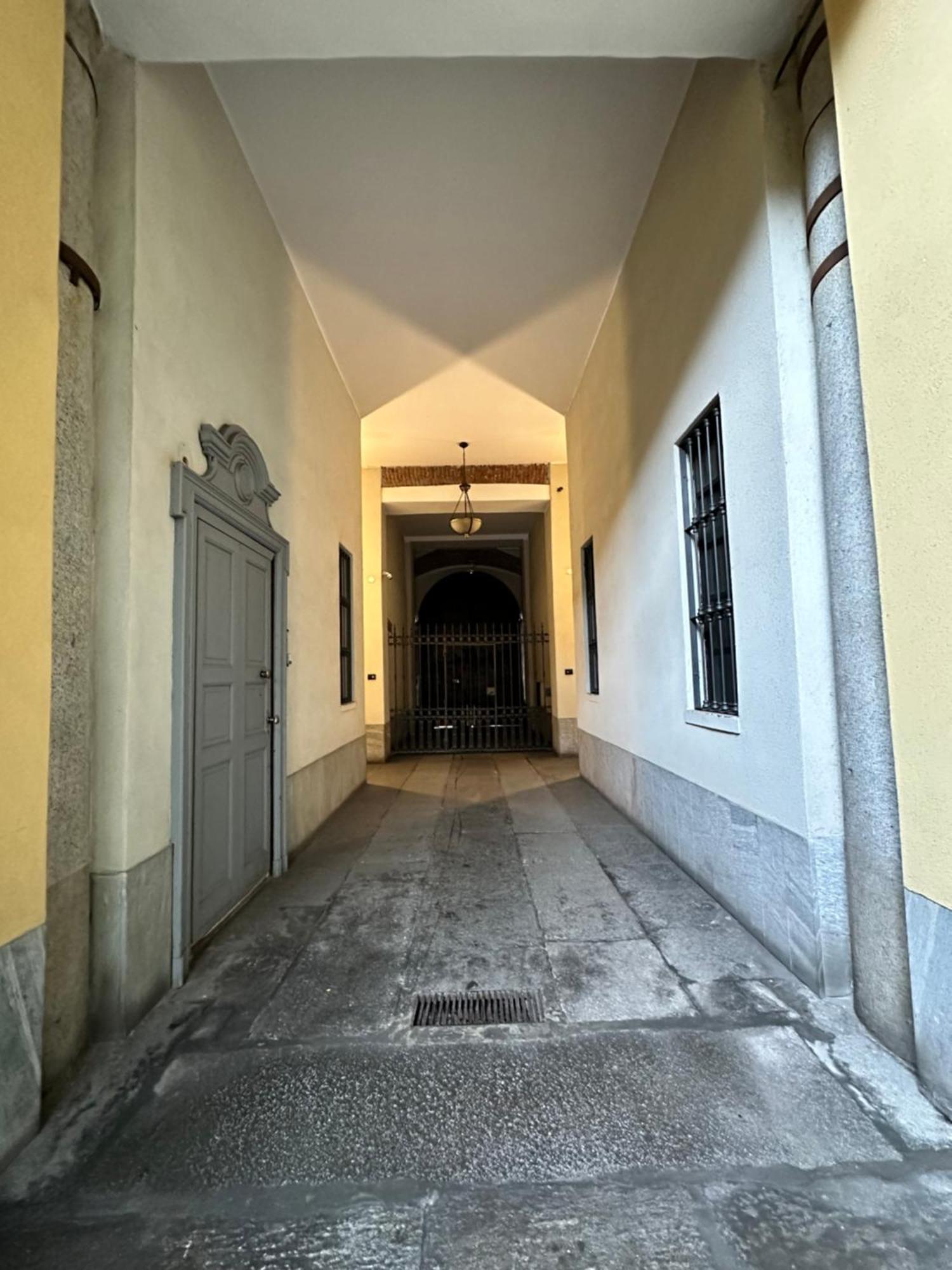Porta Venezia - San Babila Milano Apartment Ngoại thất bức ảnh